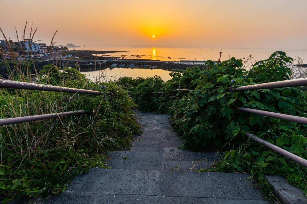 Aewol Oceanstay Jeju Extérieur photo